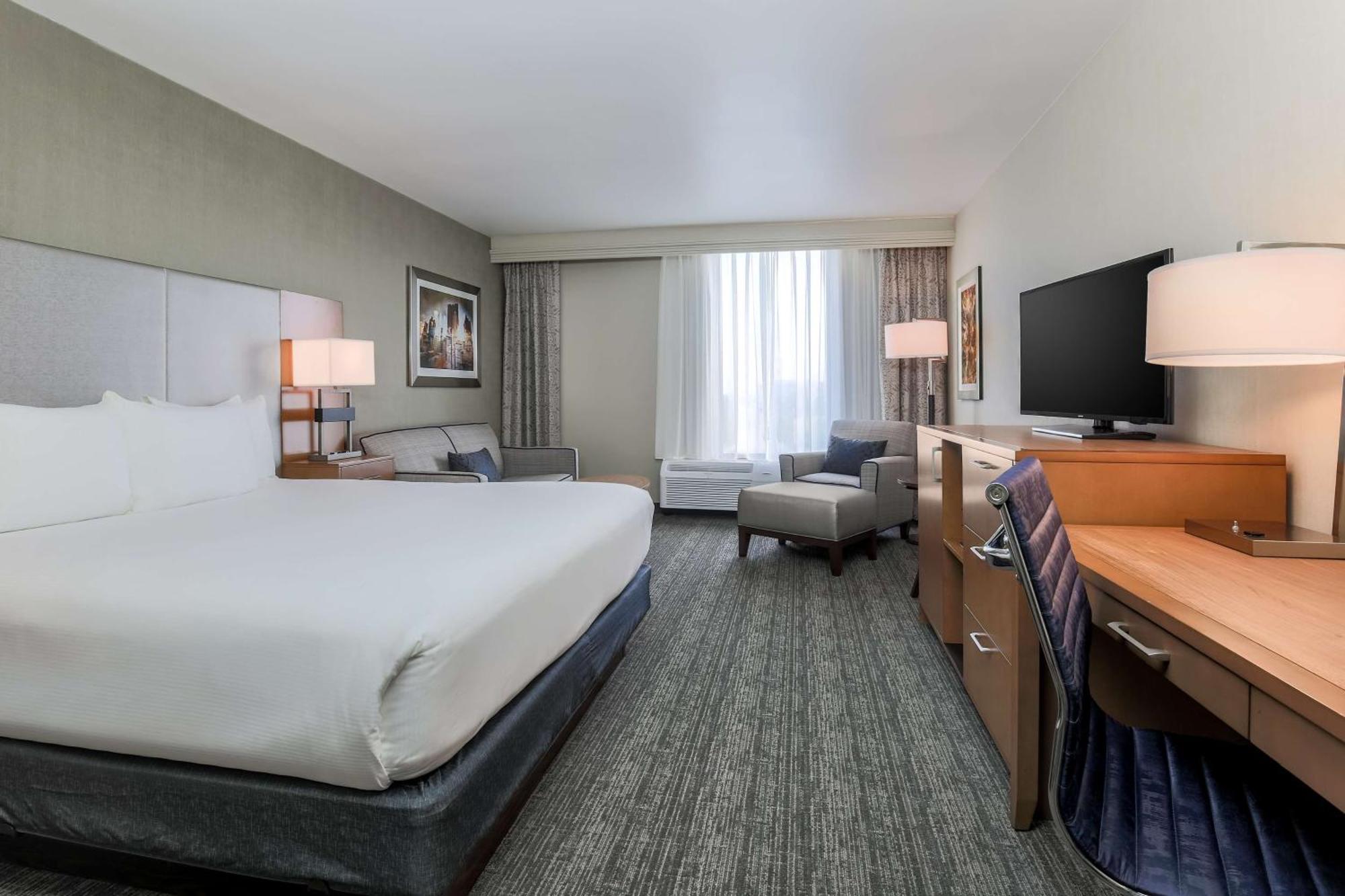Doubletree By Hilton Atlanta Airport Hotel College Park Exterior foto