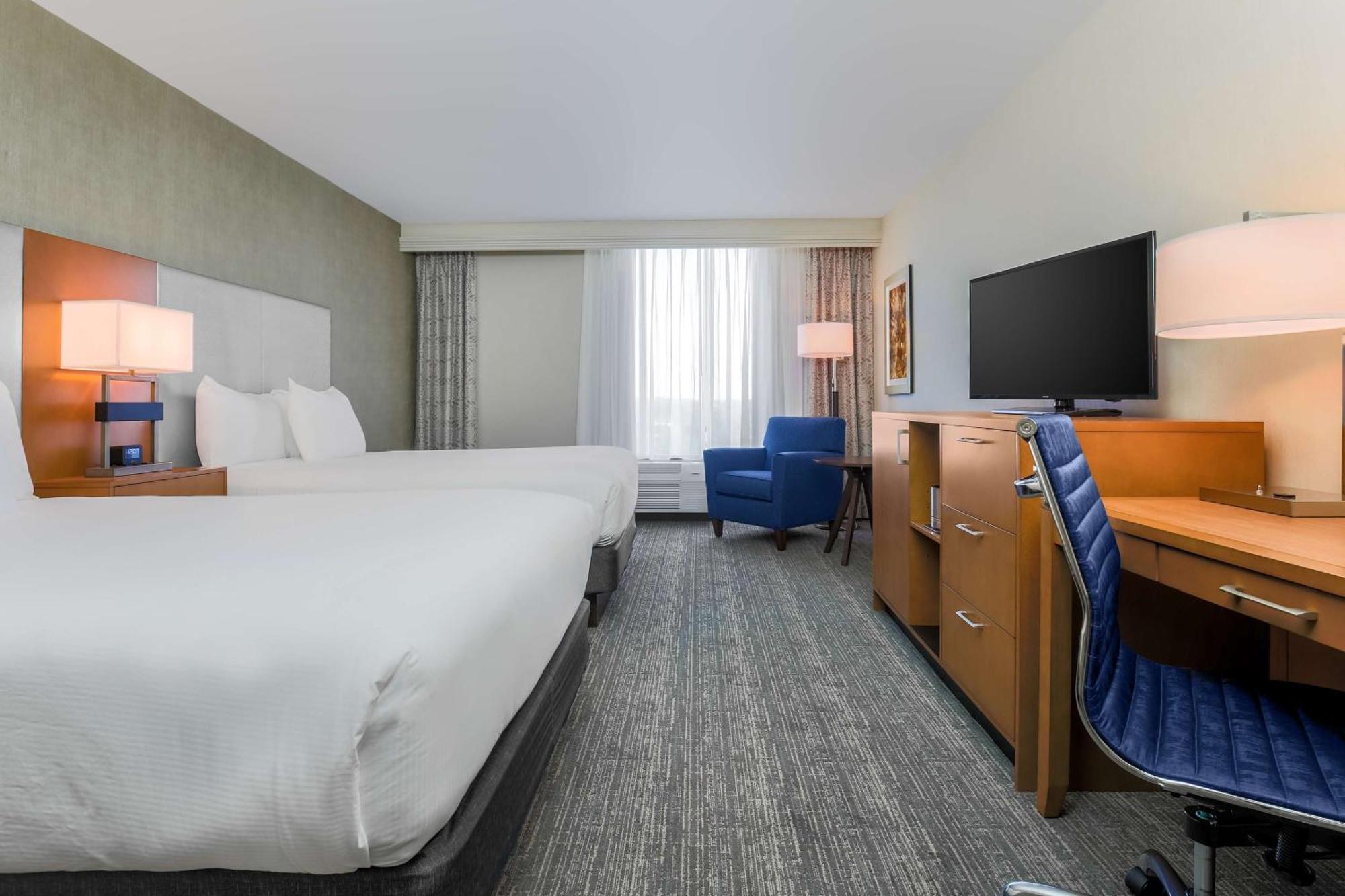 Doubletree By Hilton Atlanta Airport Hotel College Park Exterior foto