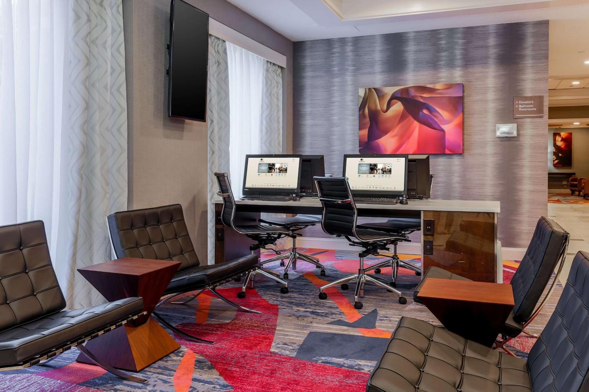 Doubletree By Hilton Atlanta Airport Hotel College Park Exterior foto