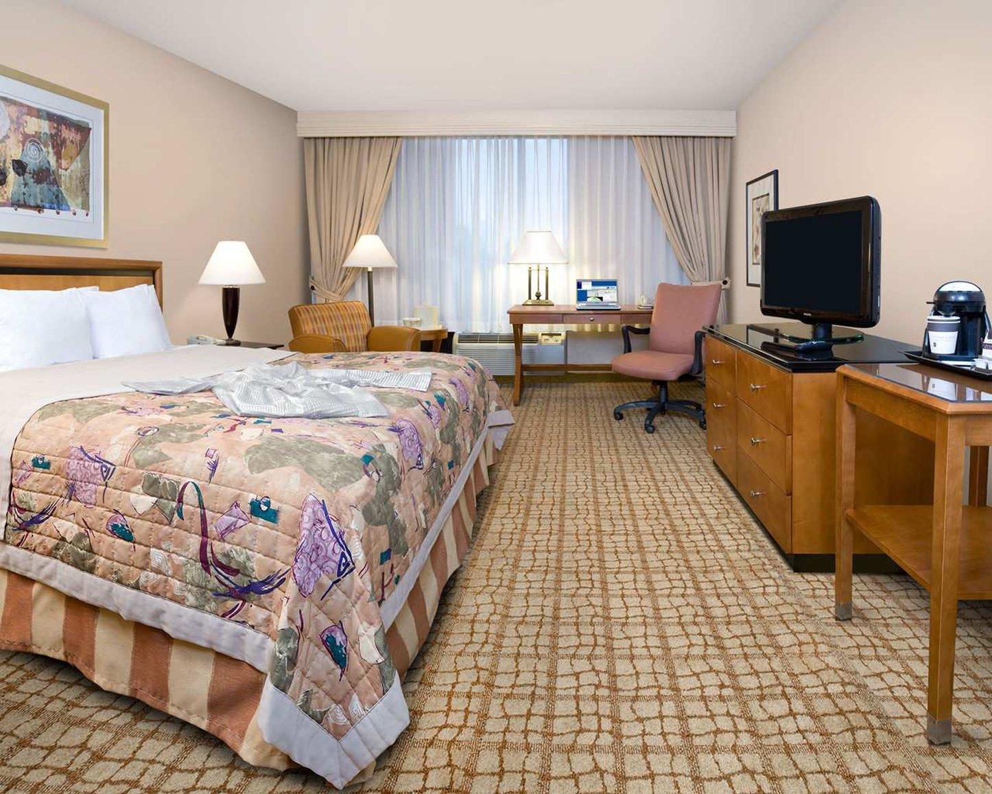 Doubletree By Hilton Atlanta Airport Hotel College Park Exterior foto